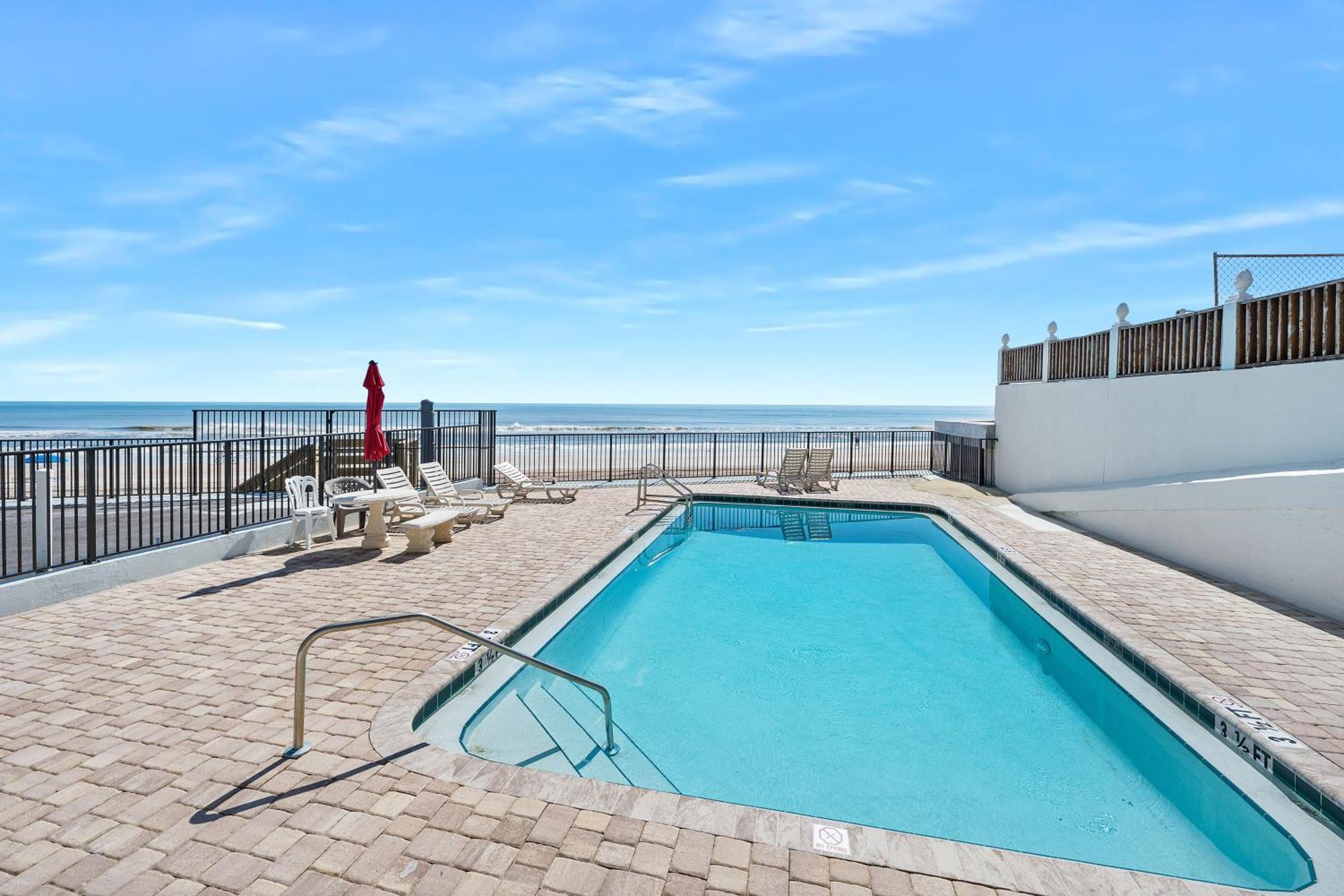 Oceanfront Daytona Beach Condo With Beach Views! Kültér fotó