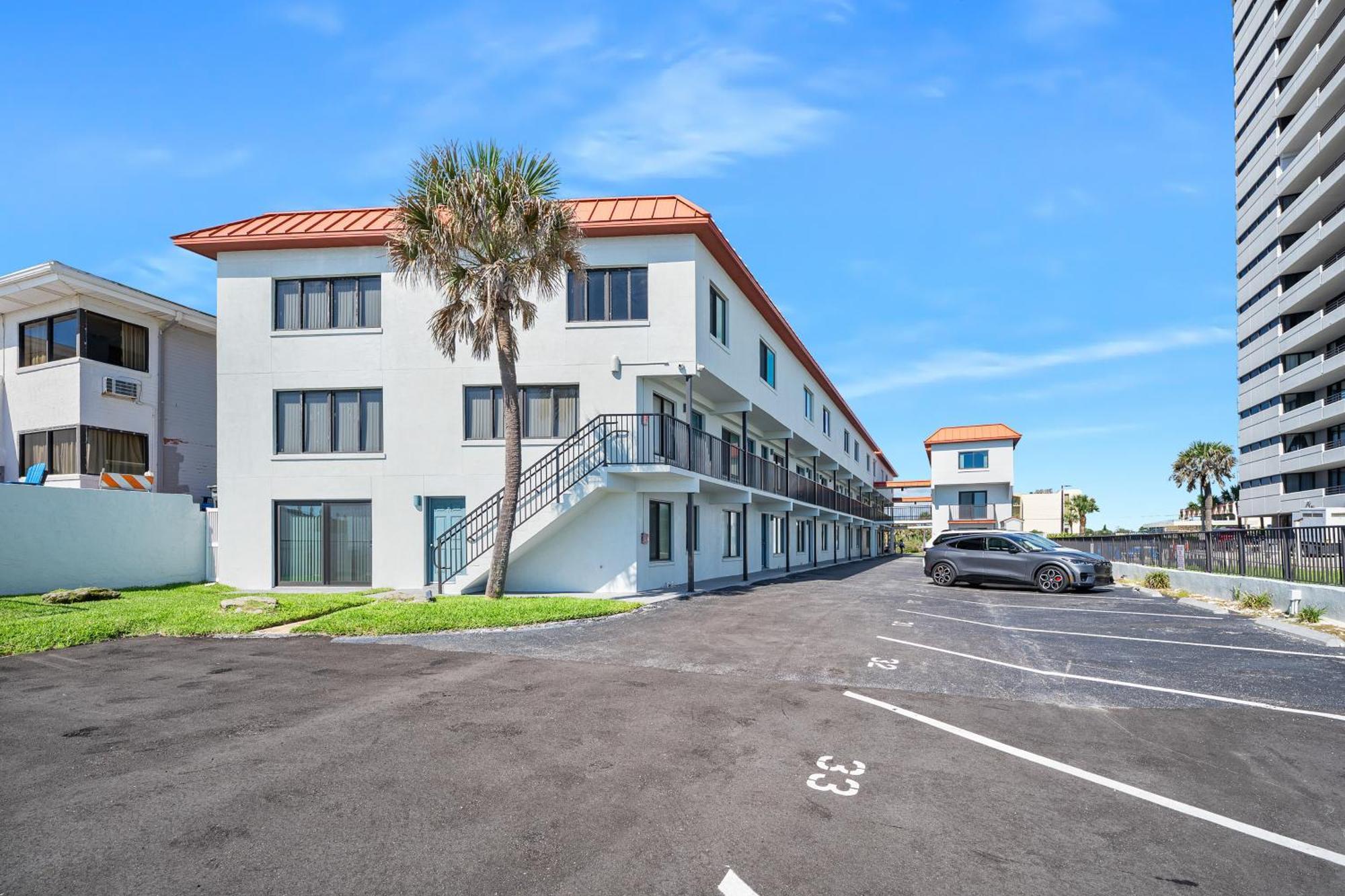 Oceanfront Daytona Beach Condo With Beach Views! Kültér fotó
