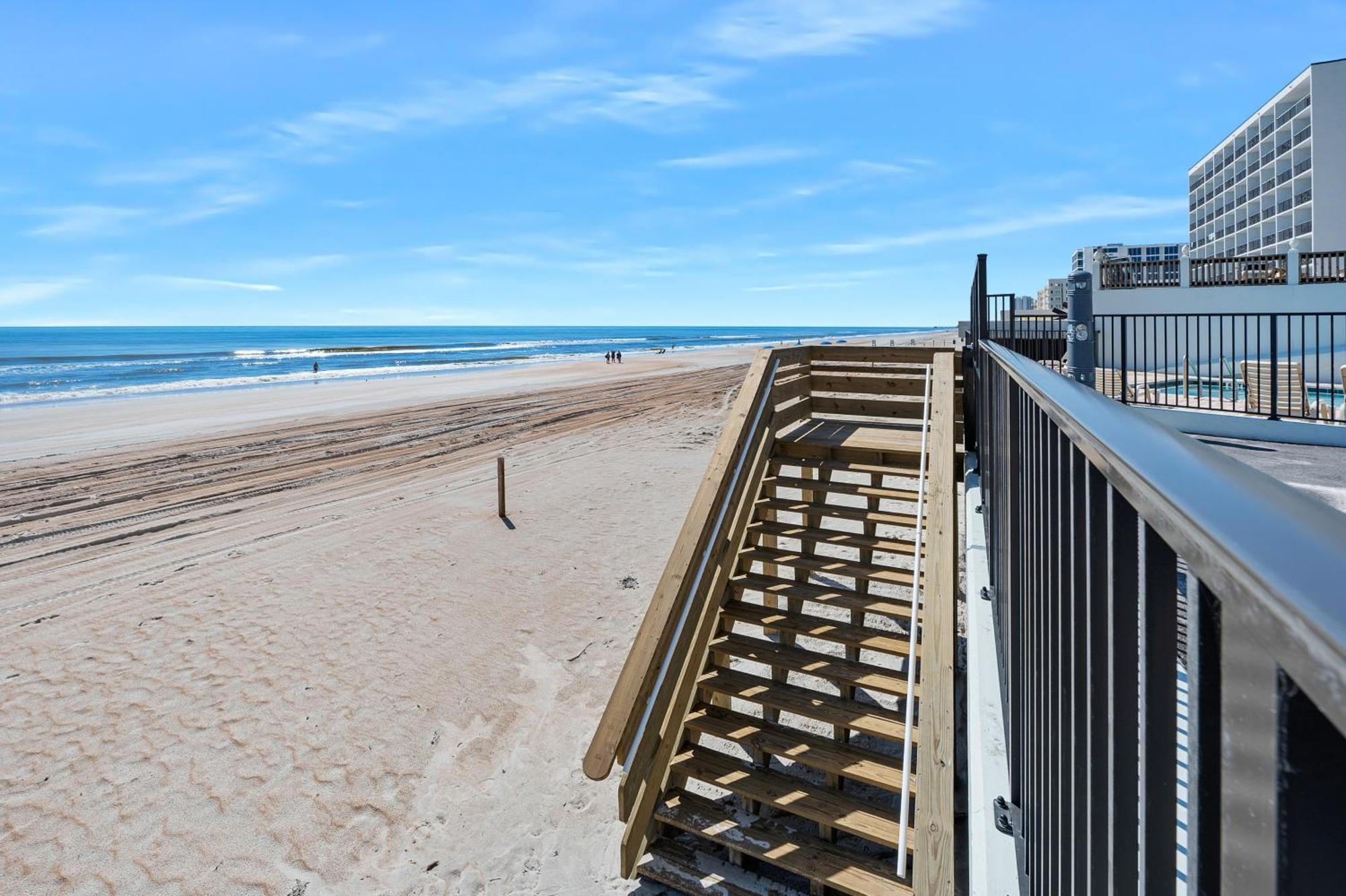 Oceanfront Daytona Beach Condo With Beach Views! Kültér fotó